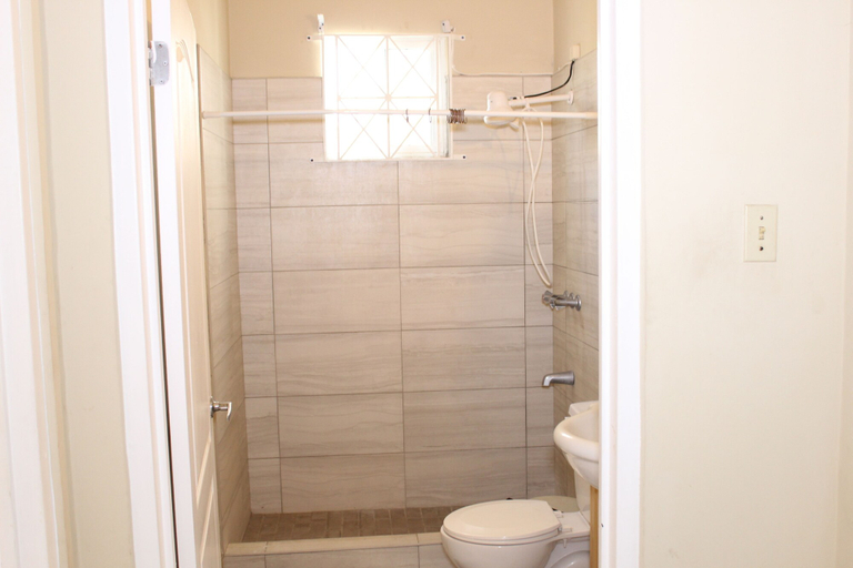 Bathroom, Your Holiday Home Caribbean Estates