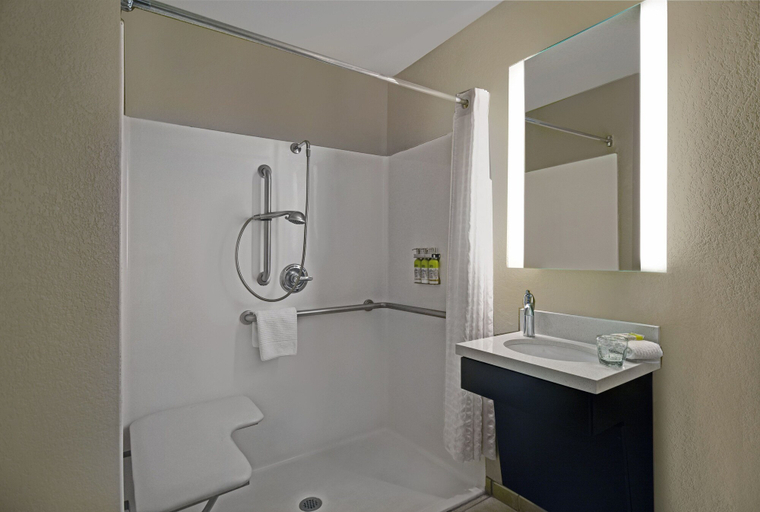 Bathroom 4, Candlewood Suites SUMTER, Sumter
