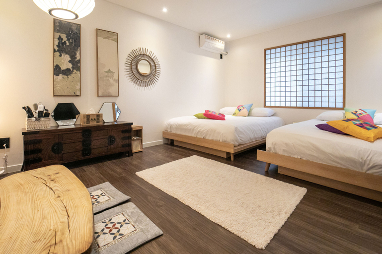 Bias K-GIRL GUESTHOUSE - Caters to Women, Mapo