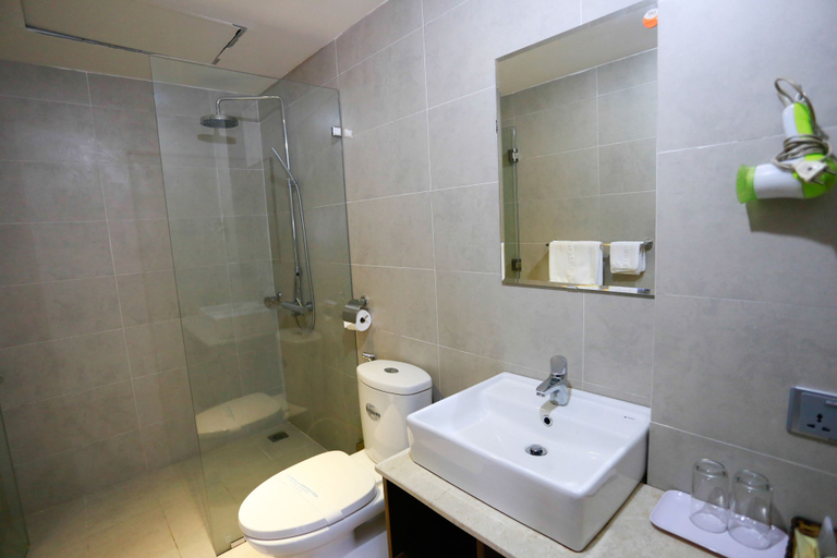 Bathroom 3, Thu Do Hotel Da Nang, Da Nang