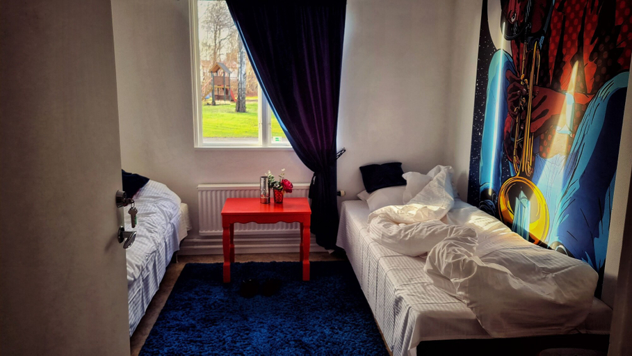 Bedroom 2, Orrefors Vandrarhem - Hostel, Nybro