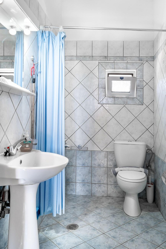 Bathroom, Mamas Villa, Crete
