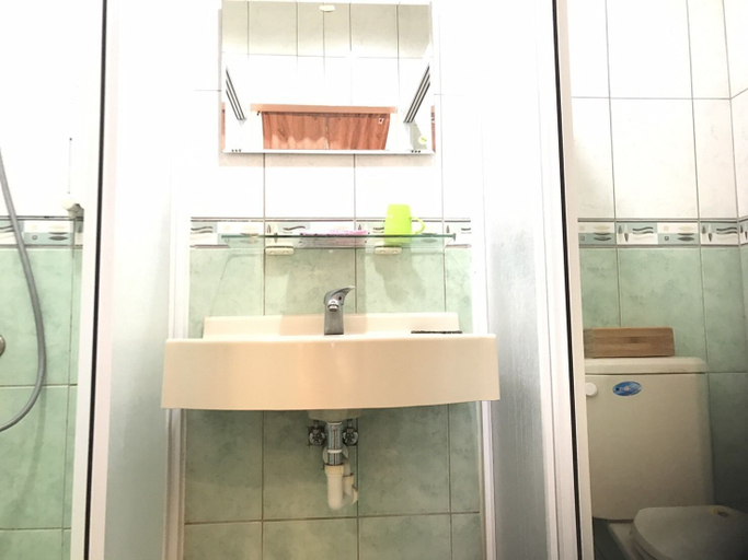 Bathroom 2, Nan Wan KiKi BnB, Pingtung