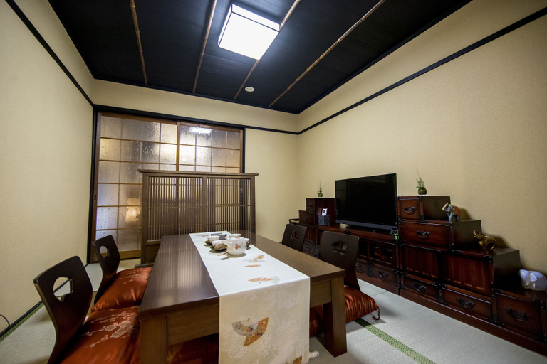 Bedroom 3, Azzurro Elefante, Kyoto