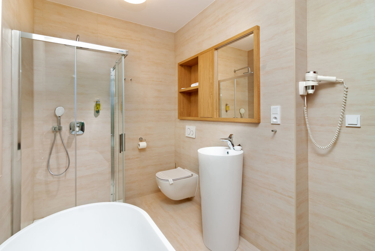 Bathroom 3, Hotel Sněžka, Trutnov