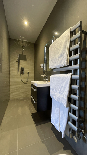 Bathroom 3, Moorview House, Devon