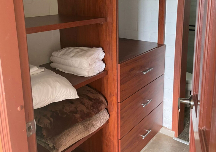 Bedroom 4, Panorama Pueblo Tapao, Montenegro