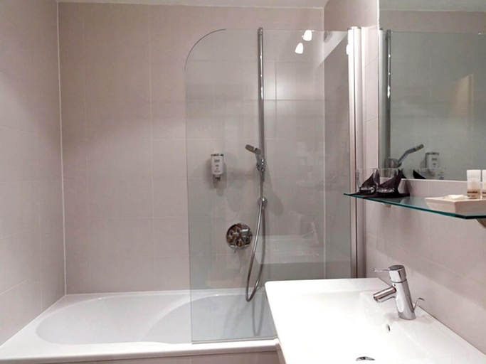 Bathroom 4, Residence & Hotel Alpinum, Bolzano