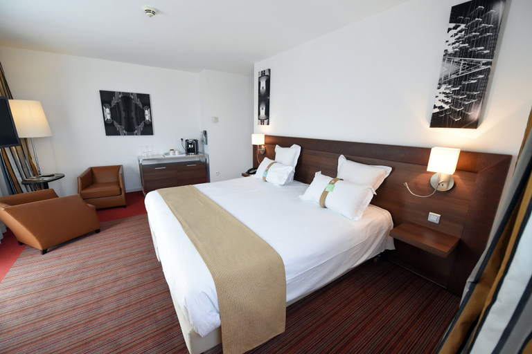 Bedroom 5, Holiday Inn MULHOUSE by IHG, Haut-Rhin