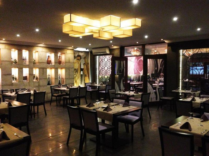 Food & Drinks 2, Hotel Farid, Dakar