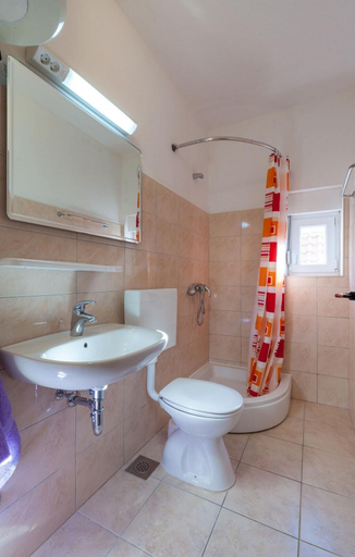 Bathroom 3, Apartments Nena, Omiš