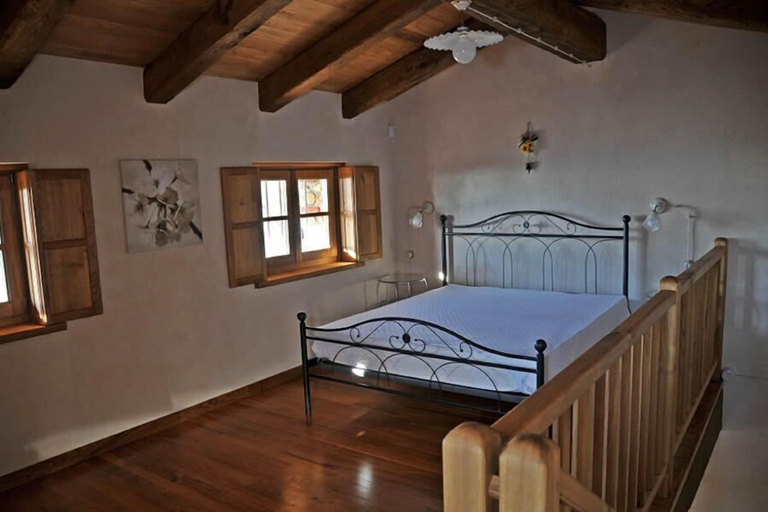 Bedroom 2, Agriturismo L'Arbo, Biella