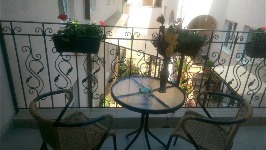 Others 5, Villa Marija M L, Belgrade