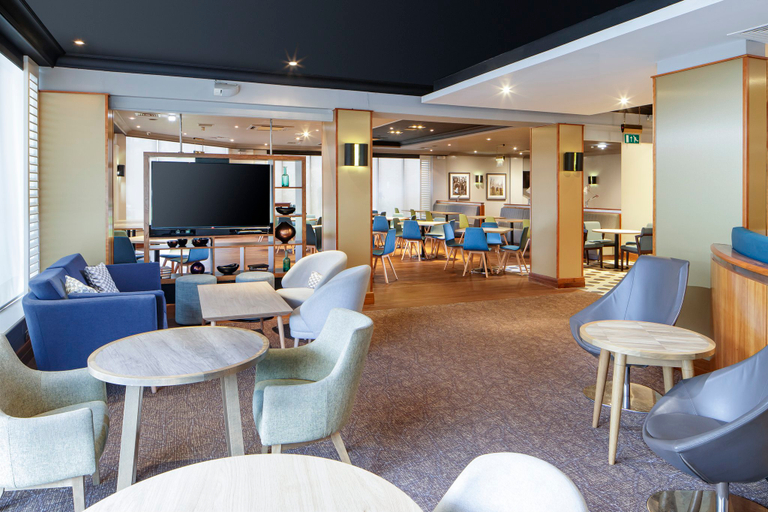 Food & Drinks 3, Holiday Inn PETERBOROUGH - WEST by IHG, Peterborough
