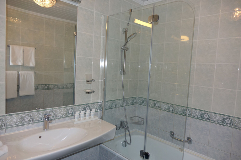 Bathroom 5, Baltic Beach Hotel & SPA, Riga