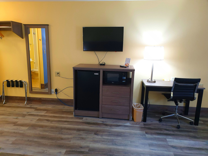 Others 5, Days Inn by Wyndham Cleveland TN, Bradley