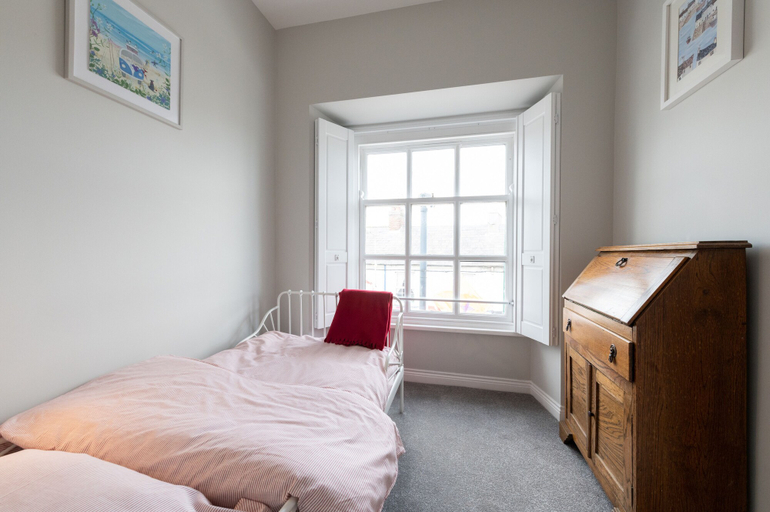 Bedroom 3, Hamilton House Holiday Apartments, Newry, Mourne and Down