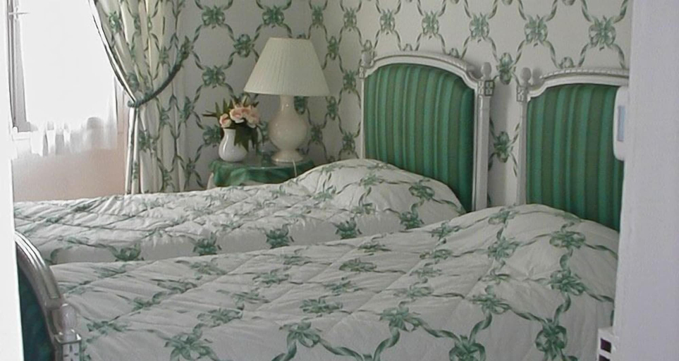 Bedroom 3, Le Clos Saint Nicolas, Yvelines