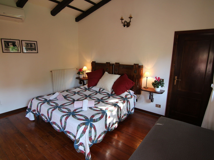 Bedroom 2, Belvilla by OYO Valleverde Due, Padua