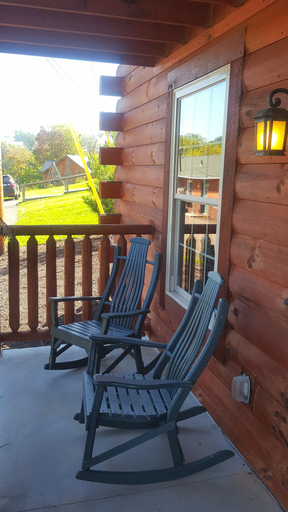 Others 5, Amish Blessings Cabins, Holmes