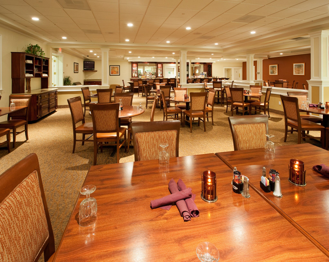 Food & Drinks 5, Holiday Inn REDDING by IHG, Shasta