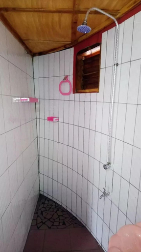 Bathroom 3, Village Kirikou, Grand-Popo