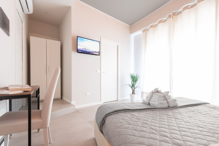 Bedroom 3, PhotoGuest, Syracuse