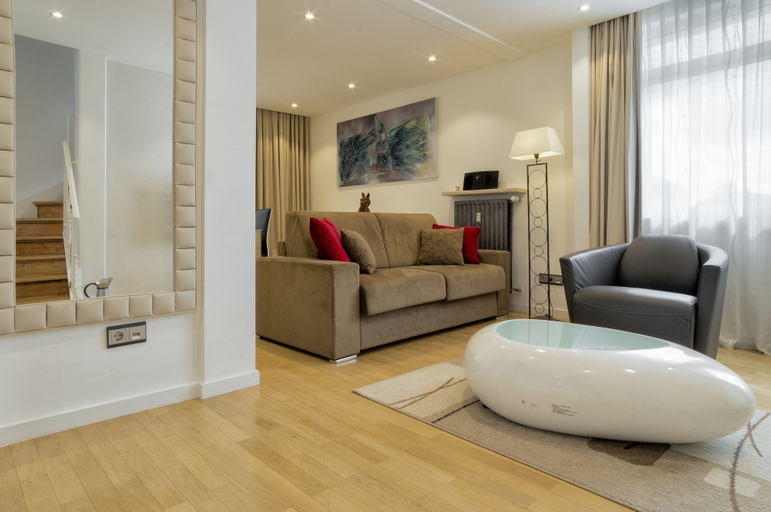 Others 4, The Queen Luxury Apartments - Villa Gemma, Luxembourg