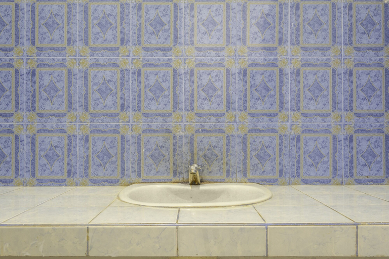 Bathroom 3, SPOT ON 2395 Hotel Aden 2 Syariah, Tasikmalaya