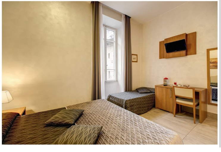 Bedroom 3, AmoRoma, Roma