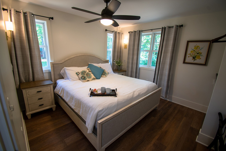 Bedroom 3, Mission Springs Resort, Bayfield