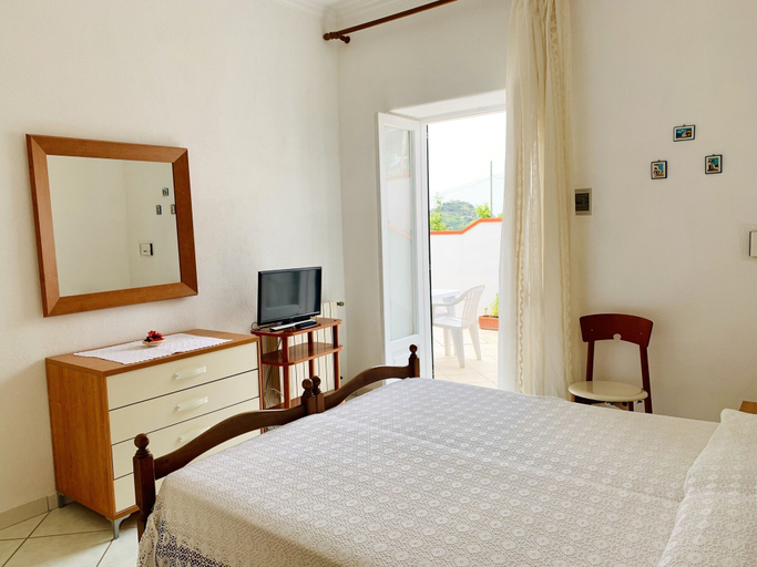 Bedroom 5, Pensione Casa Verde, Napoli