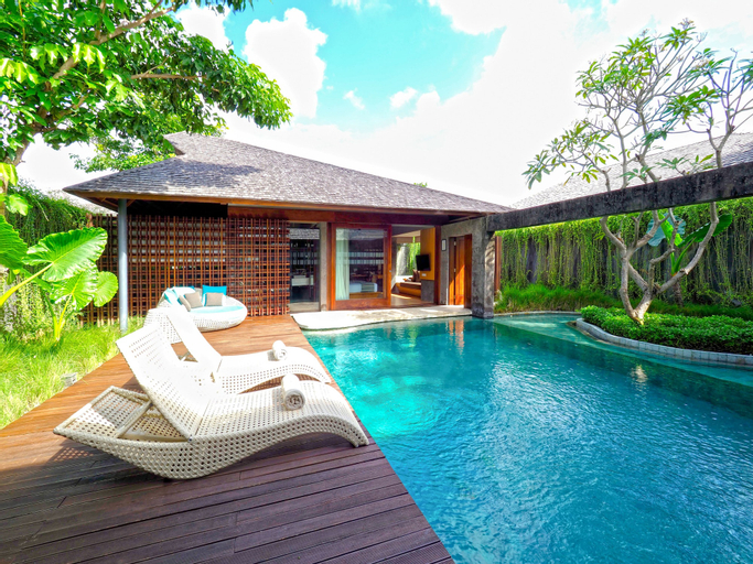 Swimming Pool 24