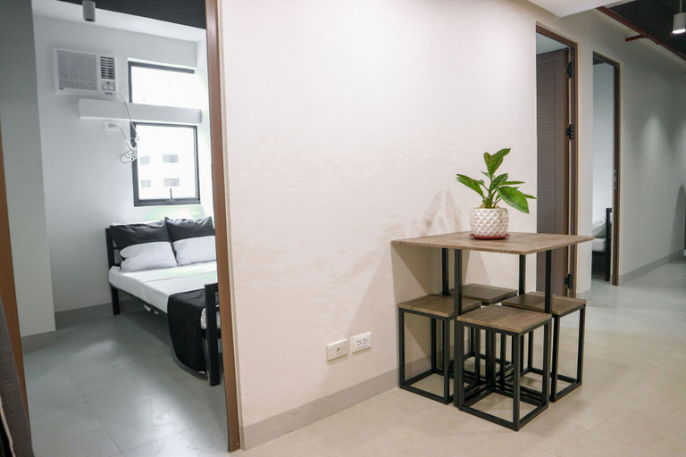 Bedroom 4, The Grid Managed by HII, Makati City