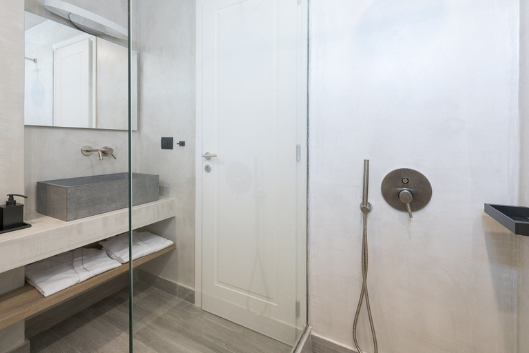 Bathroom 5, Karat Suites, South Aegean