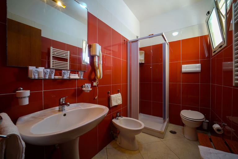 Bathroom 3, GH Baraka Village, Ragusa