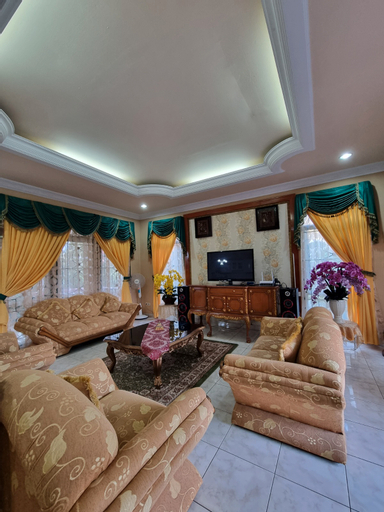 Others 2, The Happy Villa Leo, Cianjur