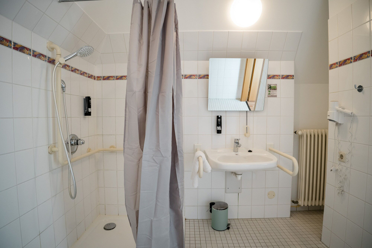 Bathroom 5, Alte Feuerwache, Berlin
