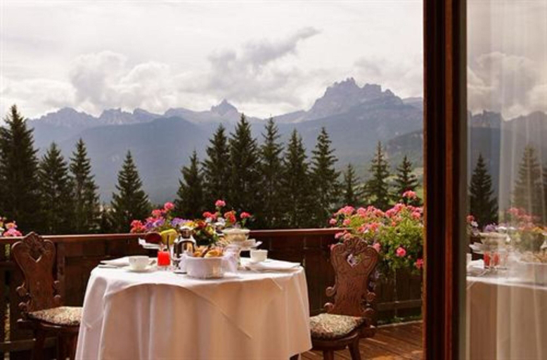 Food & Drinks 5, Boutique Hotel Villa Blu Cortina, Belluno