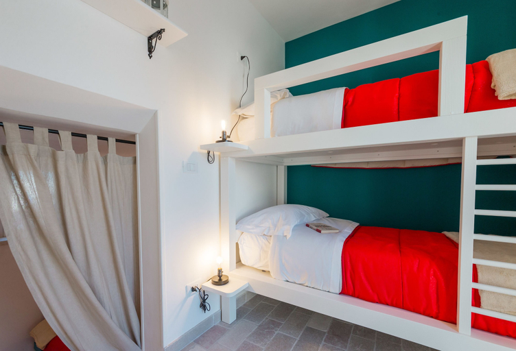 Bedroom 3, Arcuève Dimora con Vista, Brindisi