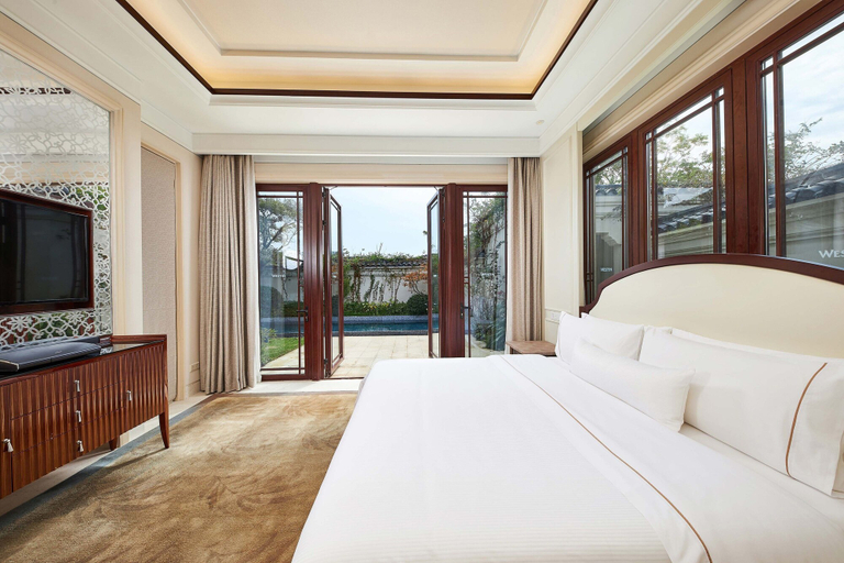Bedroom 3, The Westin Zhujiajian Resort, Zhoushan, Zhoushan