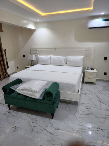 Bedroom 2, LUXOL HOMES AND SUITES, Ikeja