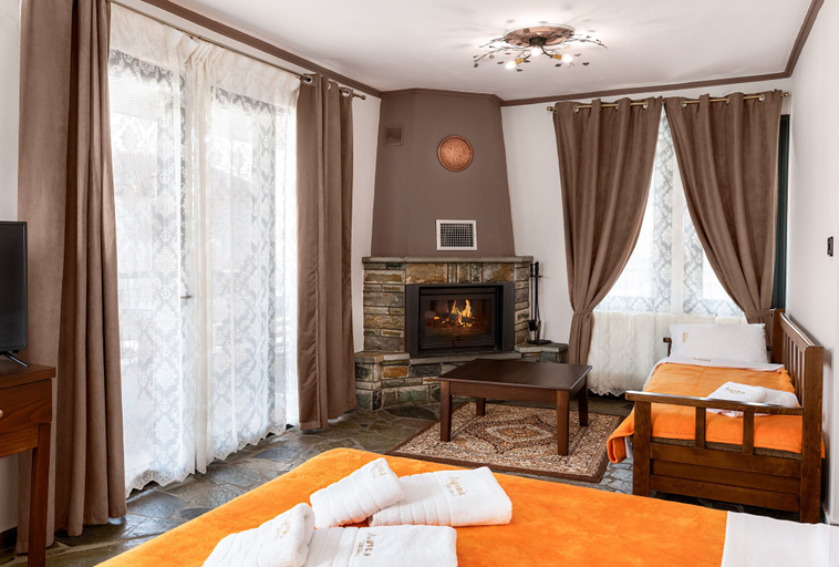 Bedroom 4, Limneo, Central Macedonia