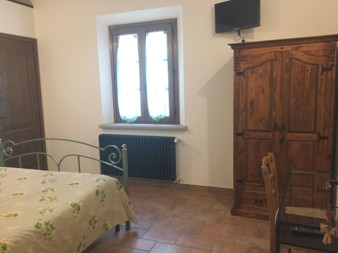 Bedroom 4, Bed & Breakfast Podere La Pace, Livorno