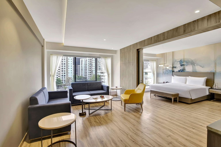 Bedroom 2, Park Inn by Radisson Surat, Surat