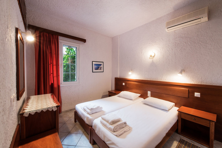 Bedroom 3, Koroni Village, Peloponnese