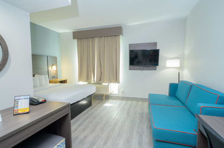 Bedroom 9