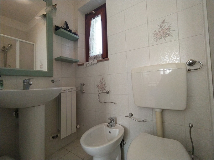 Bathroom 4, Agriturismo Terre Vineate, Ascoli Piceno