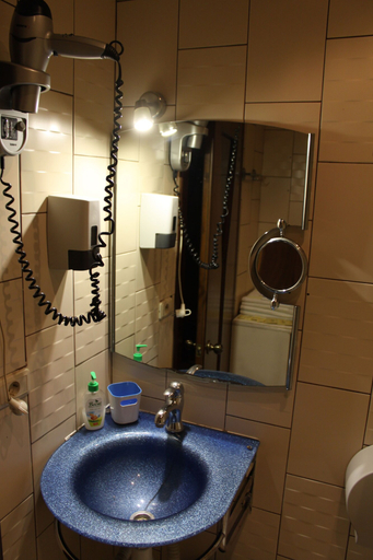 Bathroom 3, Guest house in Sochi center, Sochi gorsovet