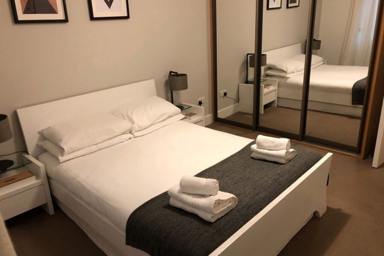Bedroom 4, Modern and Stylish Apartment by Grand Canal, Dublin